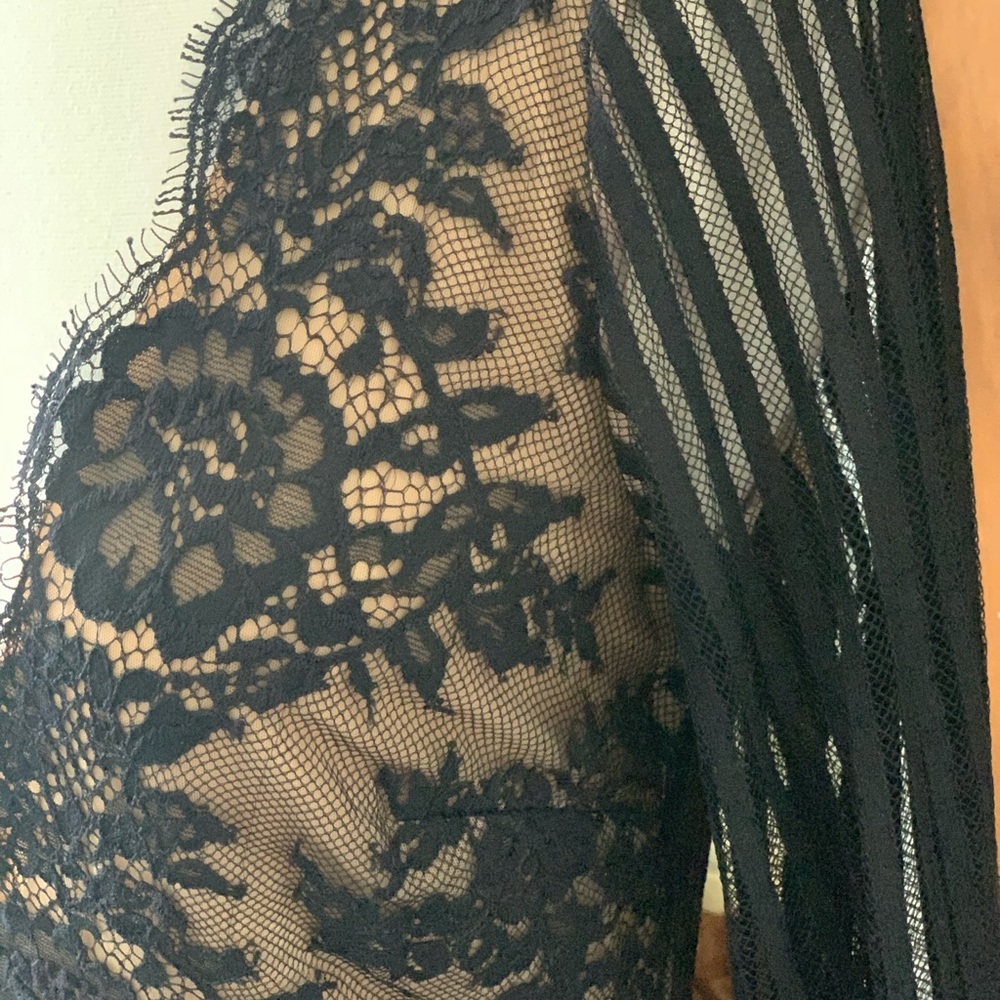 STYLESTALKER CONFIDENTIAL BLACK DRESS - Picture 7 of 7